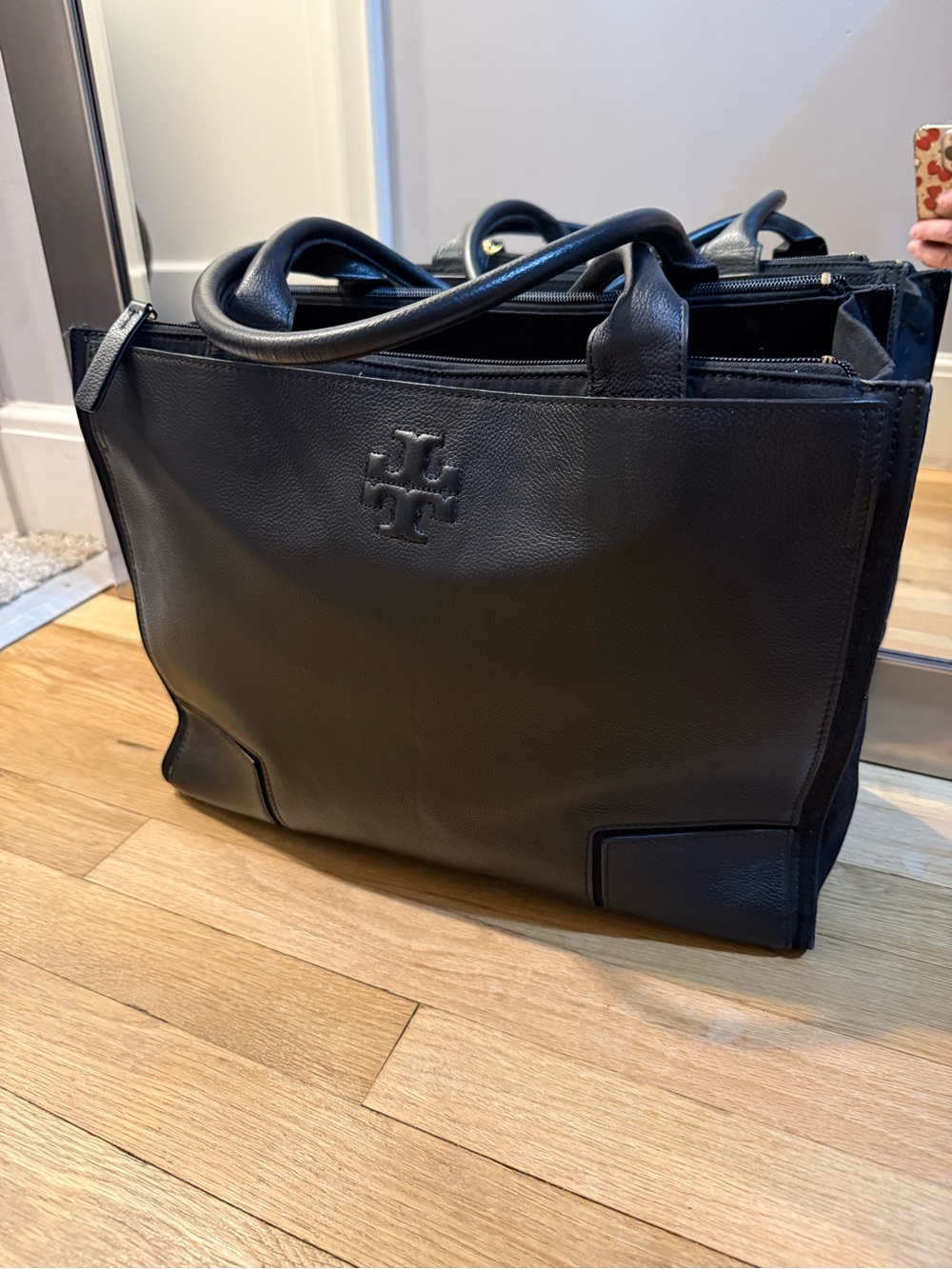 Tory Burch Black Pebbled Leather Tote with Top Handles - Picture 3 of 12